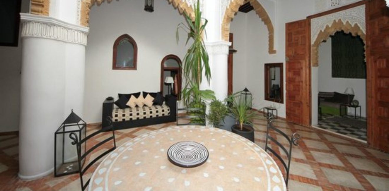 hotel-img