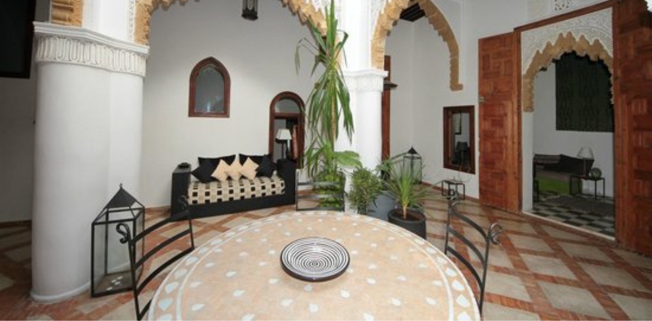 hotel-img